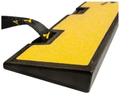 Système Pour Travailler Les Départs En Dos BACKSTROKE START WEDGE FINIS -Boutique Finis bsw2